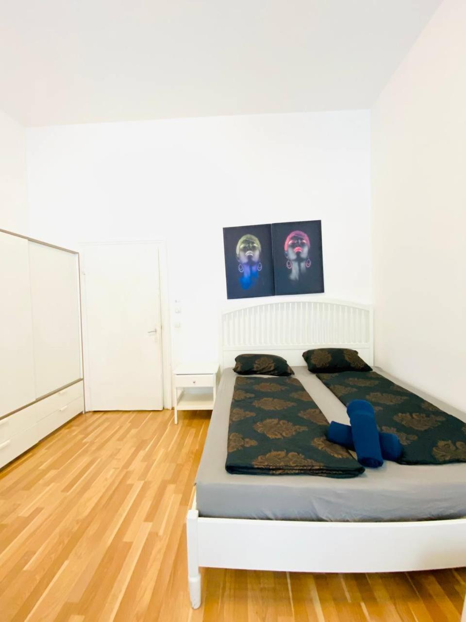 Cozy Studio Lg