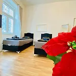 Cozy Studio Lg